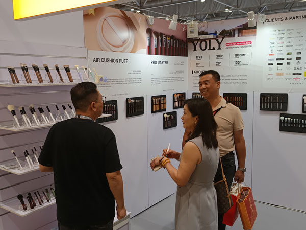 Cosmopack Asia 2024 schoonheidssupply chain van Yoly Group in Asia Pacific concludeerde met succes